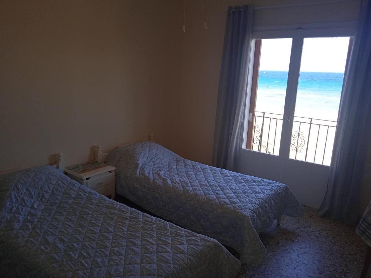 Apartment On The Beach Artemida  Dış mekan fotoğraf
